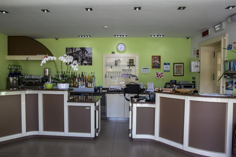 Hotel Lauro Hotel in Colico