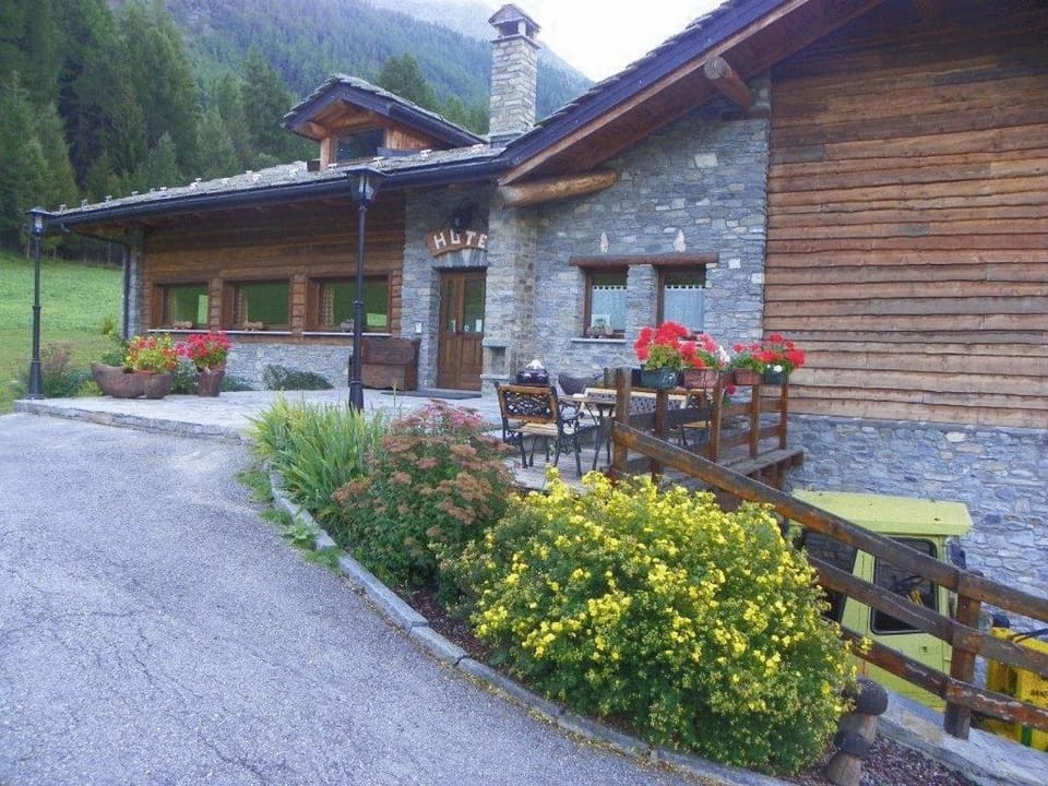 Hotel Les Granges Hotel in Aosta Valley, Italy
