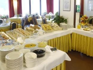 Hotel Mirella Hotel in Ponte di Legno