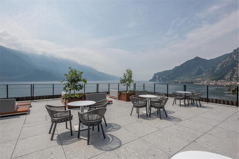 EALA My Lakeside Dream - Adults Only Hotel in Ledro
