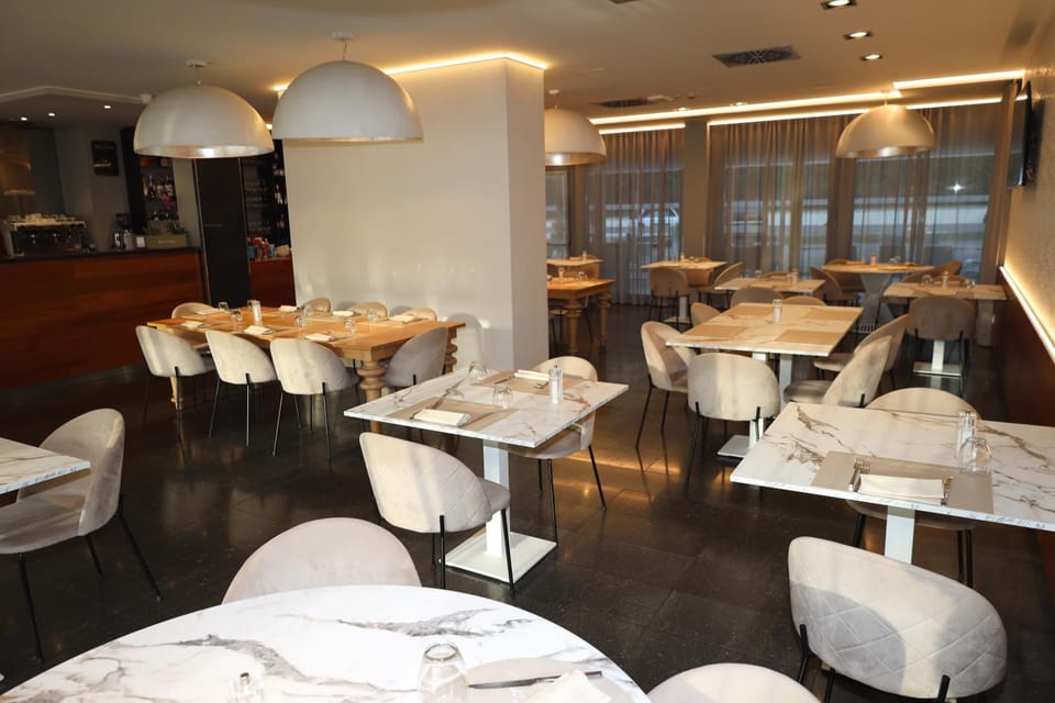 One Hotel & Restaurant Hotel in Lombardy