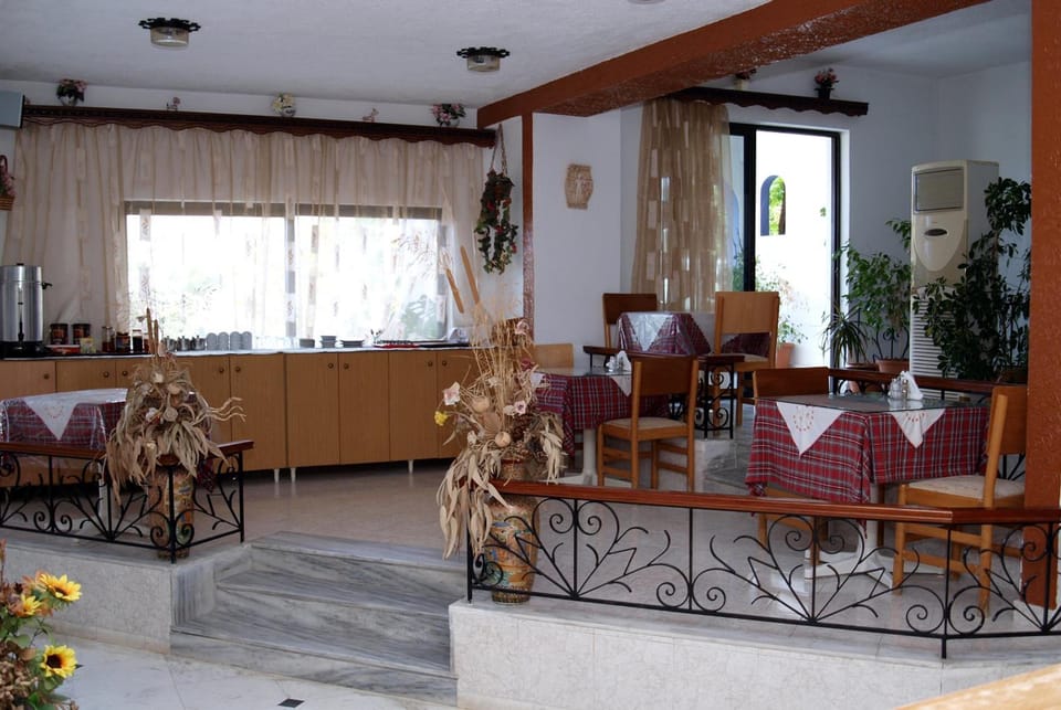 Rosmari Hotel Hotel in Rhodes, Greece
