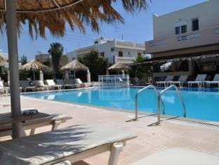 Zouboulia Apartments Hotel in Kardamena