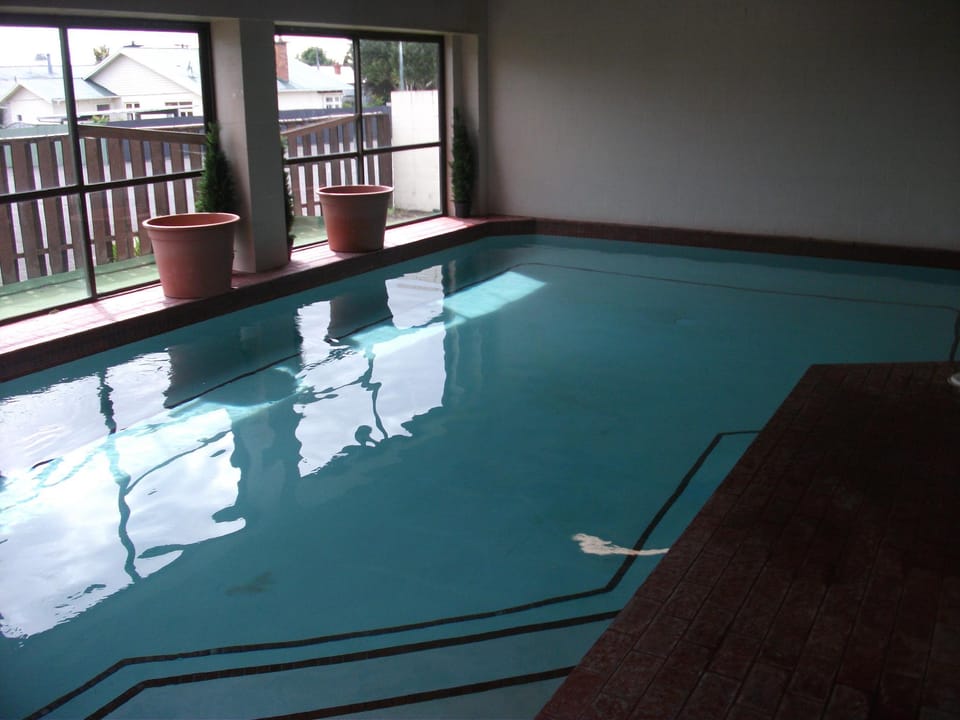 Aquarius Motor Inn Inn in Hamilton