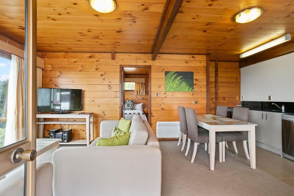 Waitakere Resort and Spa Hotel in Auckland