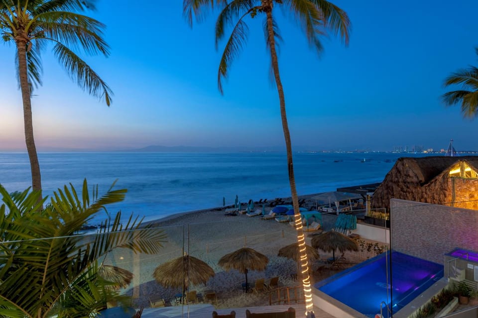 Vallarta Shores Beach Hotel Apartment hotel in Puerto Vallarta