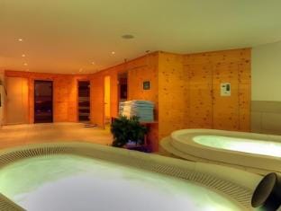 Alpin Sporthotel Bundnerhof Hotel in Canton of Grisons