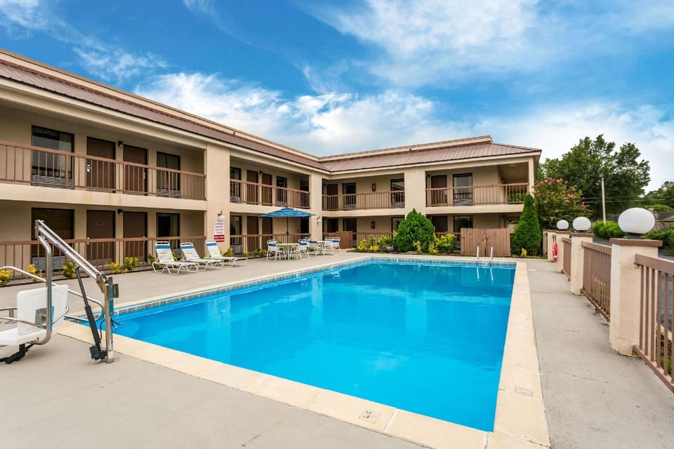 Quality Inn Indianola Hotel in Mississippi