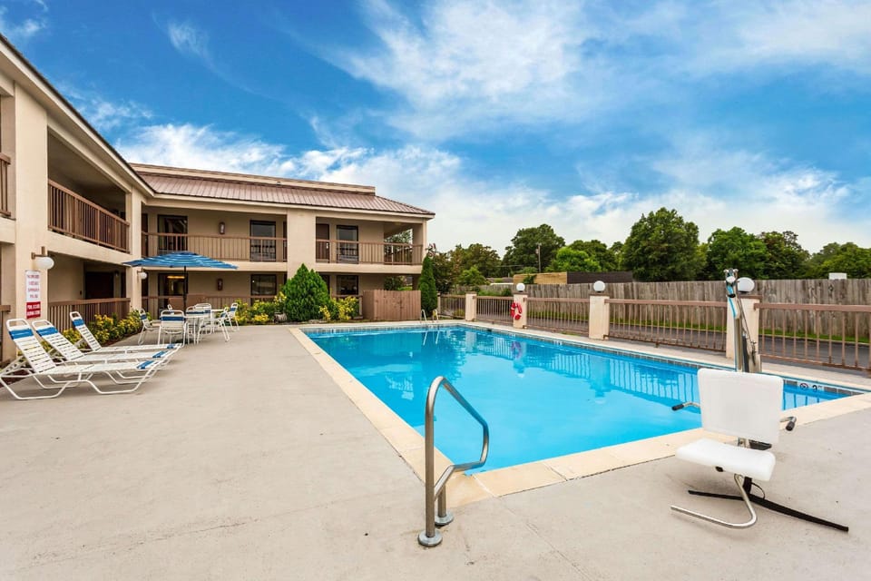Quality Inn Indianola Hotel in Mississippi