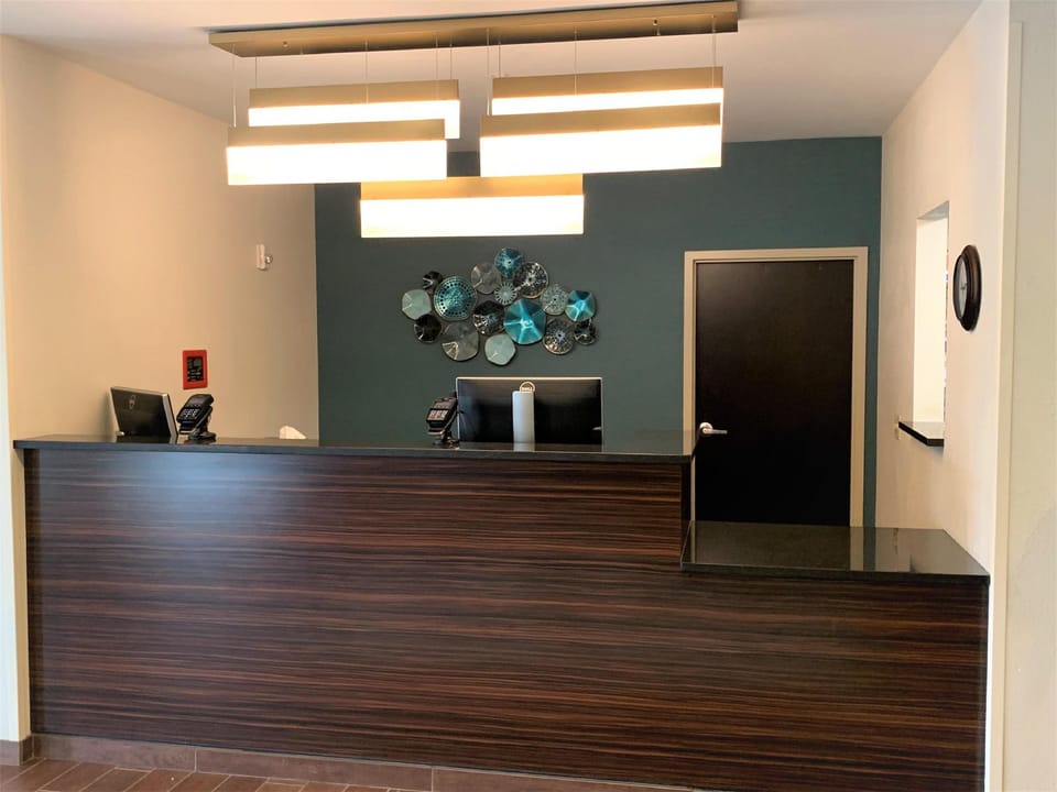 SureStay by Best Western Cambridge Hotel in Cambridge