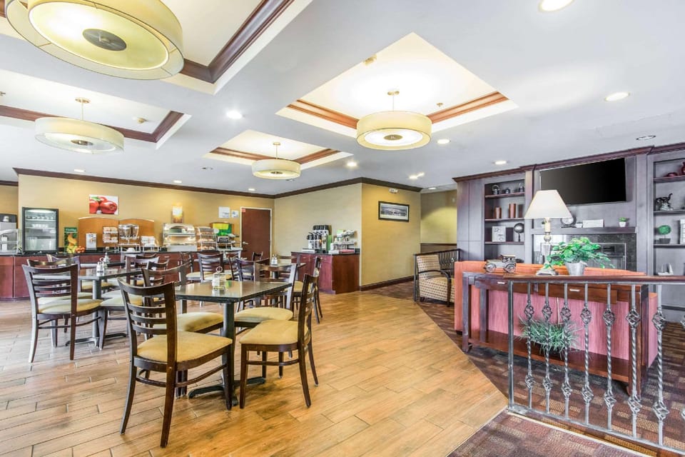 Quality Inn & Suites Lawrenceburg Hotel in Indiana