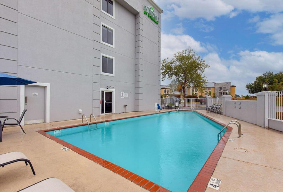 Wingate by Wyndham Hattiesburg Hotel in Hattiesburg