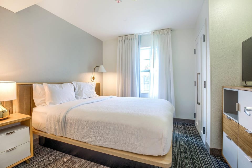 Suite room