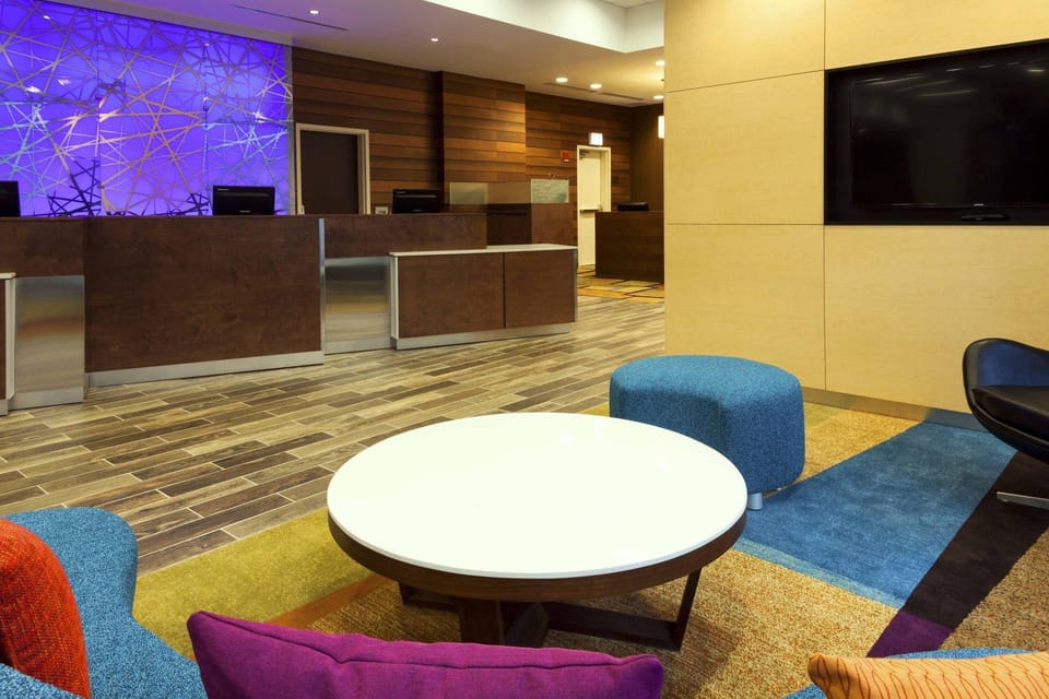 Fairfield by Marriott Inn & Suites Chicago Downtown/River North Hotel in River North