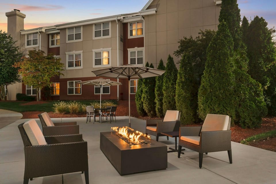 Residence Inn by Marriott Gaithersburg Washingtonian Center Hotel in Gaithersburg