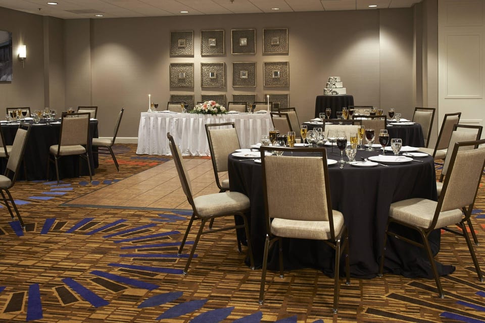 Courtyard by Marriott Shelton Hotel in Shelton