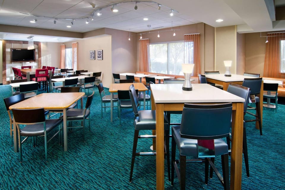 Sonesta Select Seattle Renton Suites Hotel in Renton