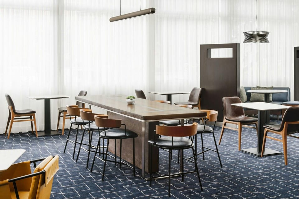 Courtyard by Marriott Los Angeles Woodland Hills Hotel in Woodland Hills