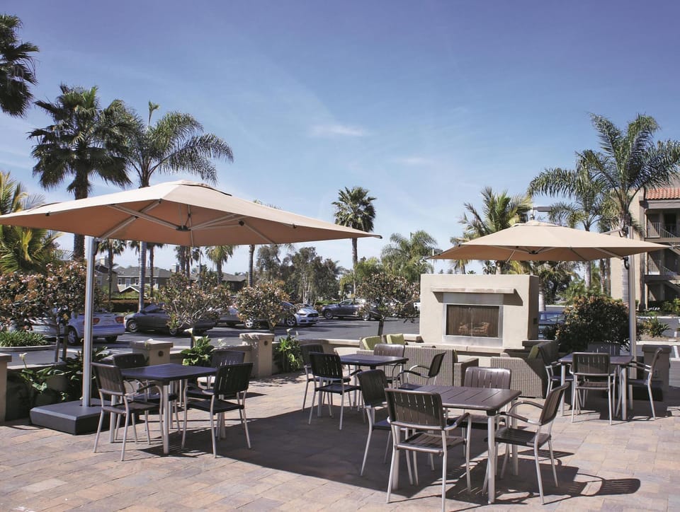 La Quinta Inn & Suites by Wyndham Carlsbad - Legoland Area Hotel in Carlsbad