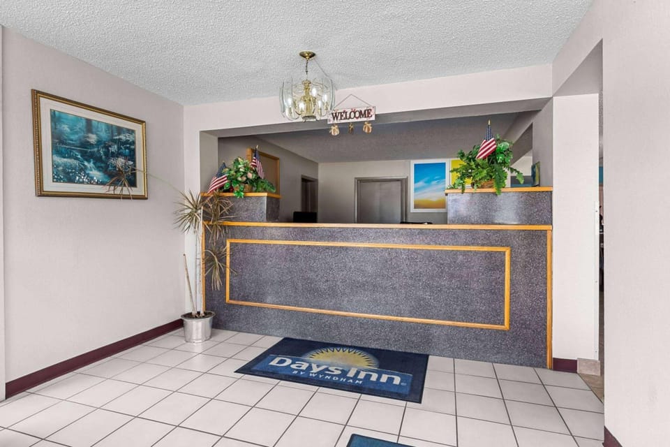Days Inn by Wyndham Clayton Hotel in Clayton