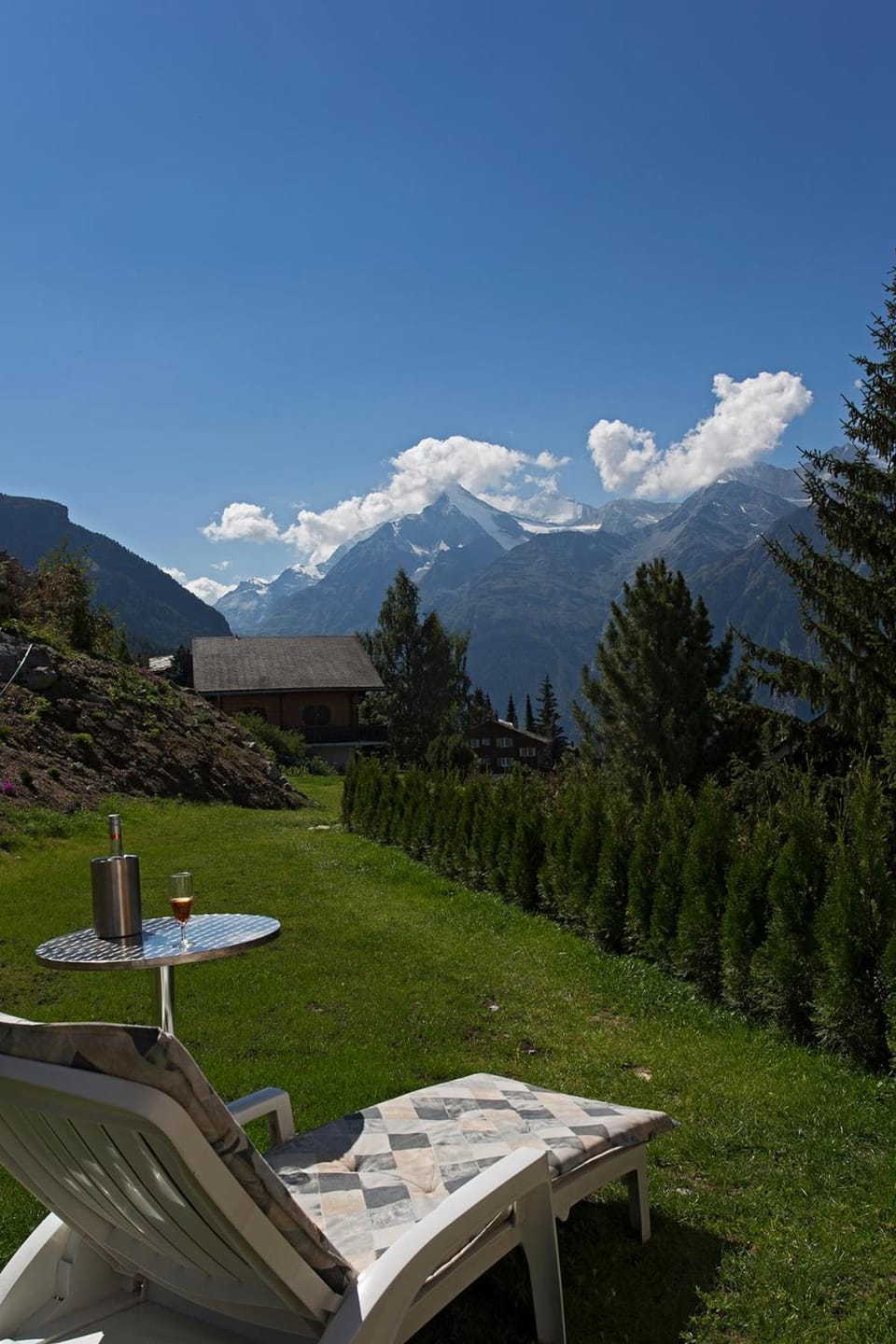 Hotel Eden Hotel in Canton of Valais