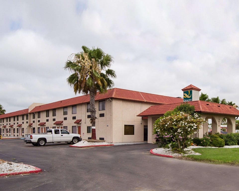 Quality Inn Del Rio Hotel in Del Rio