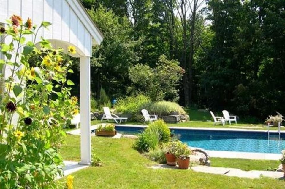 Deerhill Inn Inn in West Dover