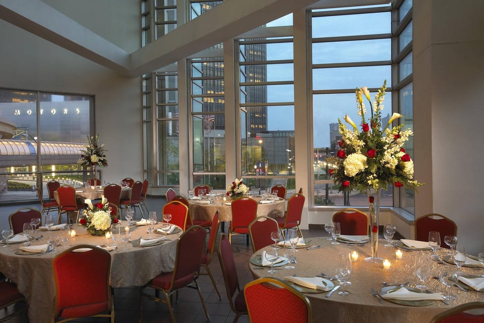 Courtyard by Marriott Detroit Downtown Hotel in Windsor