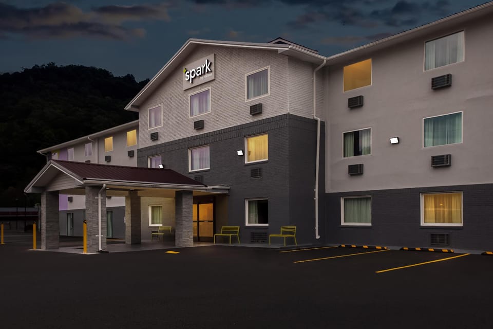 Spark by Hilton Prestonsburg Hotel in Kentucky