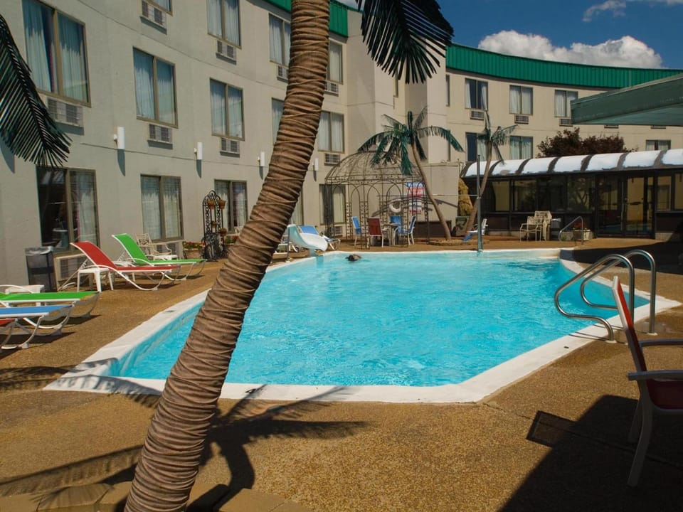 Lamplighter Inn-South Hotel in Springfield