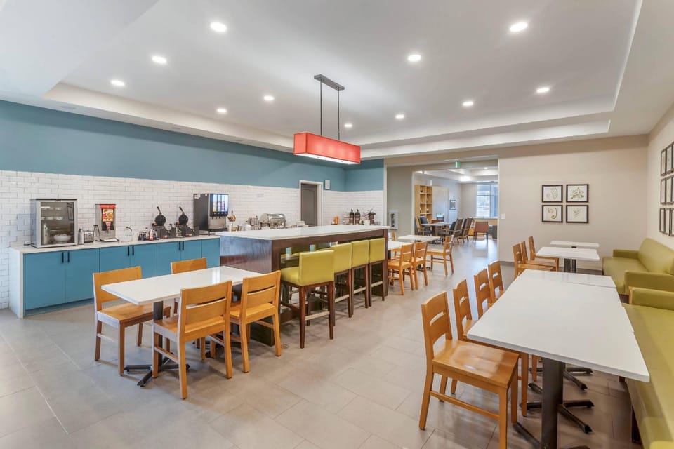 Country Inn & Suites By Radisson, Savannah Airport, GA Hotel in Pooler