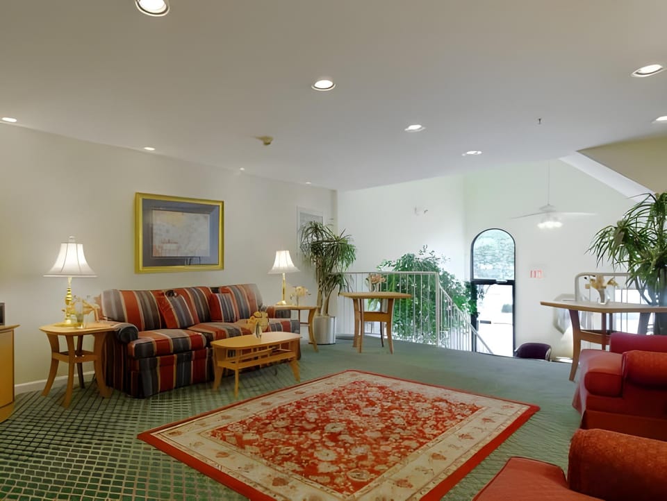 Studio 6 Extended stay Indianapolis, IN - North Carmel Hotel in Carmel