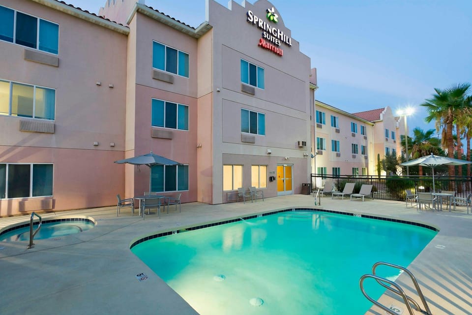 SpringHill Suites by Marriott Phoenix North Hotel in Phoenix