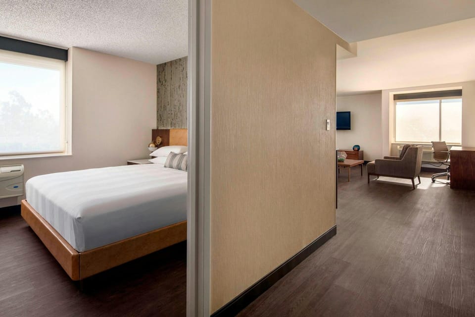 Suite room