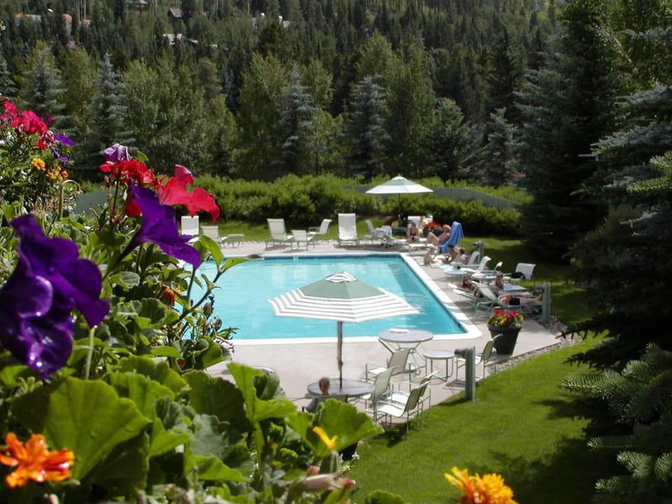 Evergreen Lodge at Vail Hotel in Vail