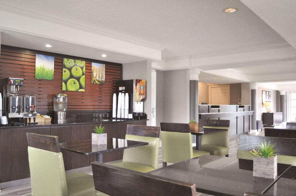 La Quinta Inn by Wyndham Dallas Uptown Hotel in Dallas