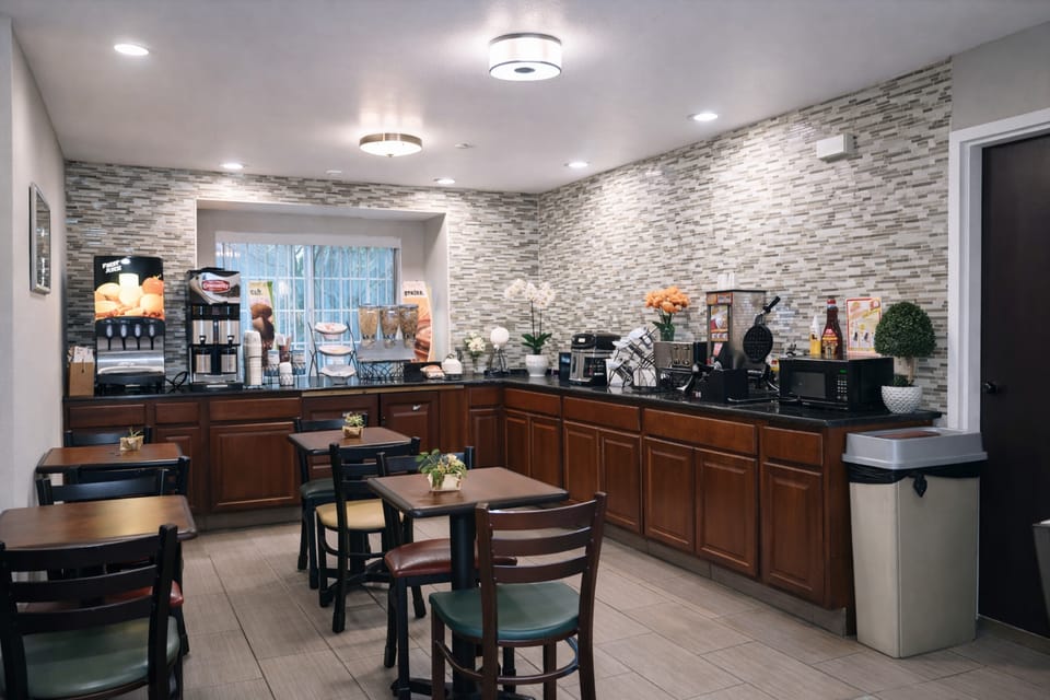 Microtel Inn & Suites by Wyndham Murfreesboro Hotel in Murfreesboro