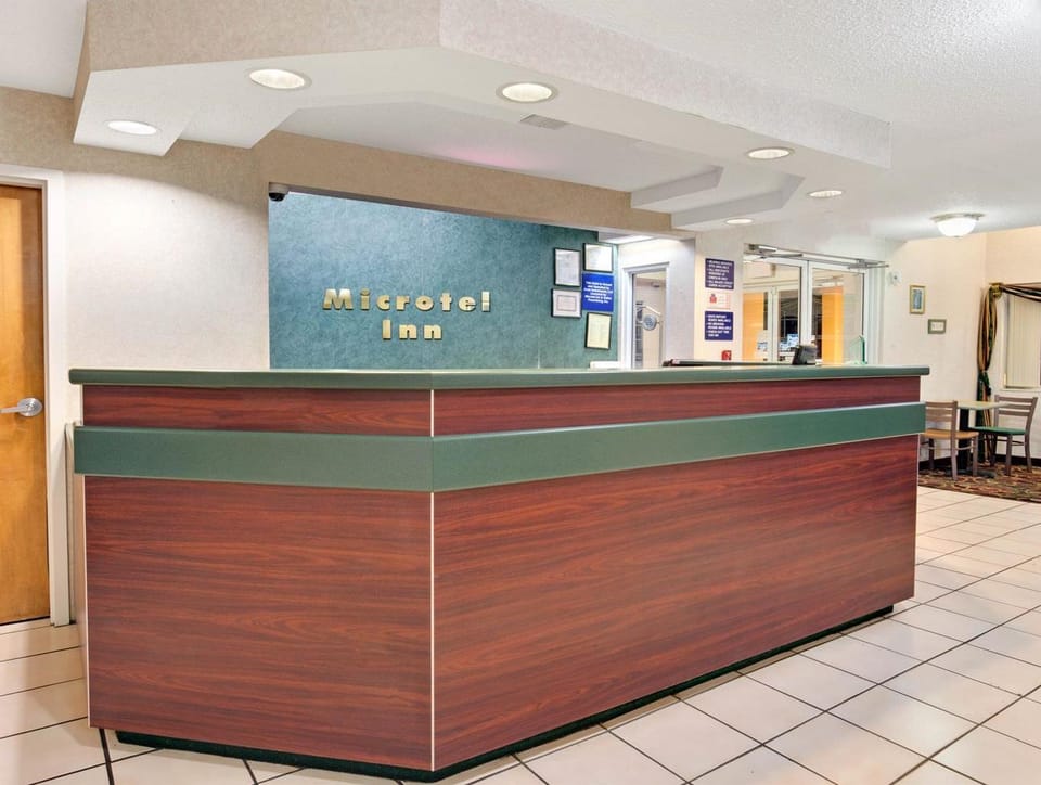 Microtel Inn & Suites by Wyndham Murfreesboro Hotel in Murfreesboro