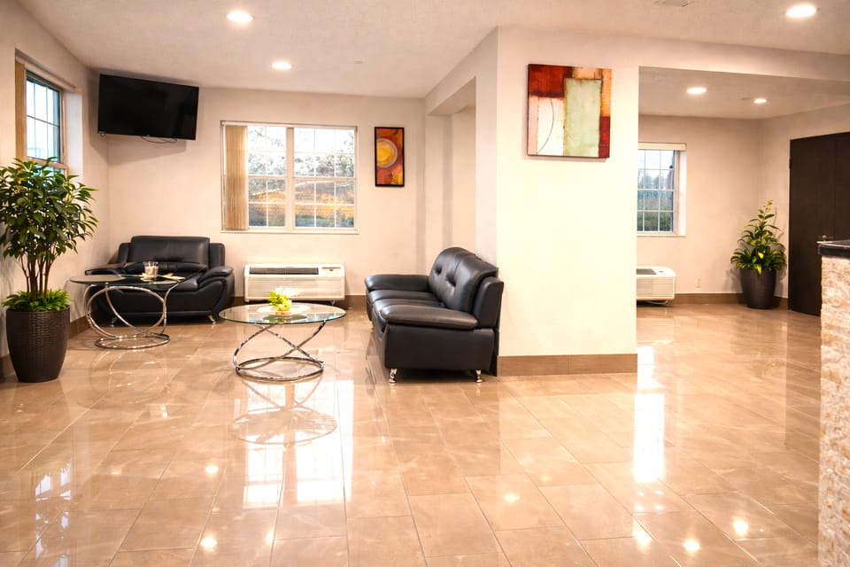Microtel Inn & Suites by Wyndham Murfreesboro Hotel in Murfreesboro