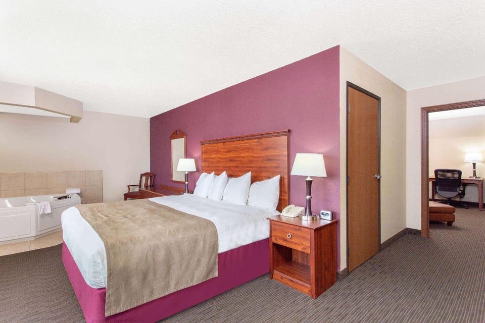 Suite room