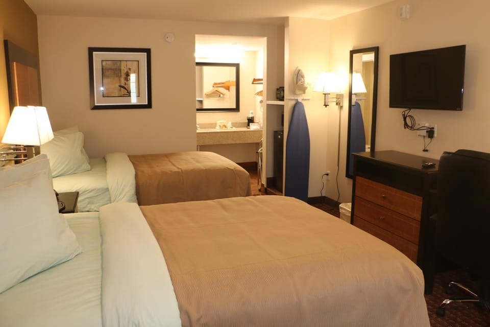 Pelican Inn Inn in Gonzales