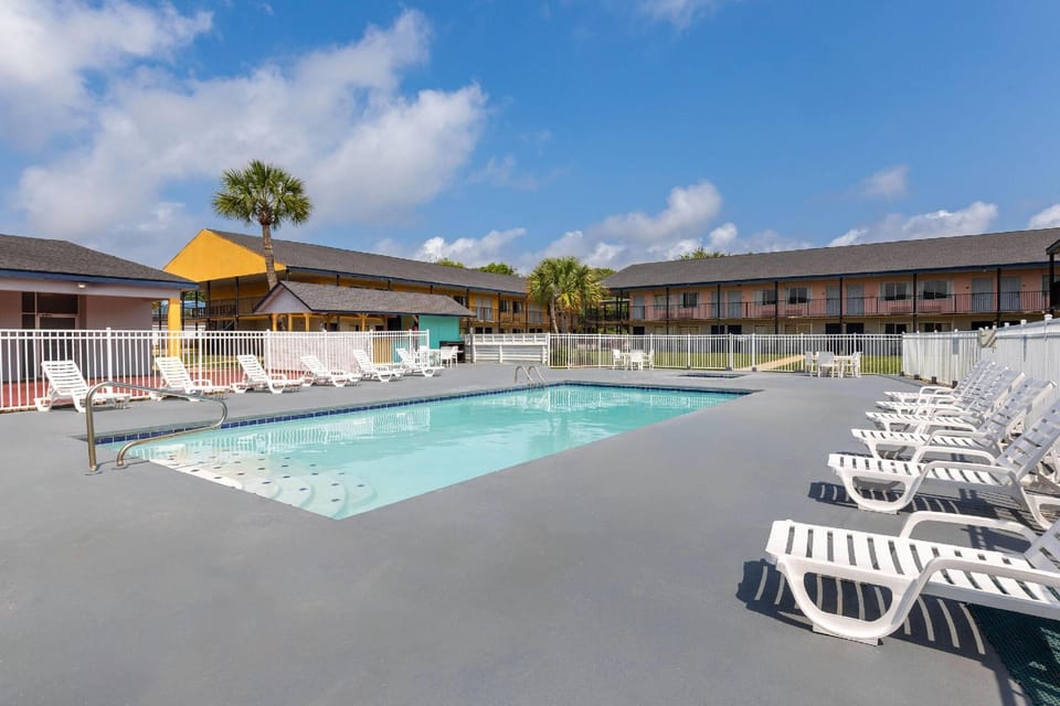 Super 8 by Wyndham Biloxi at the Beach Motel in Biloxi