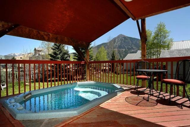 Cristiana Guesthaus Lodge in Crested Butte