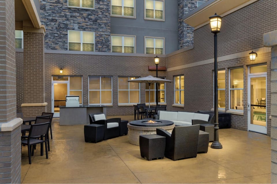 Residence Inn by Marriott Kansas City at The Legends Hotel in Kansas City