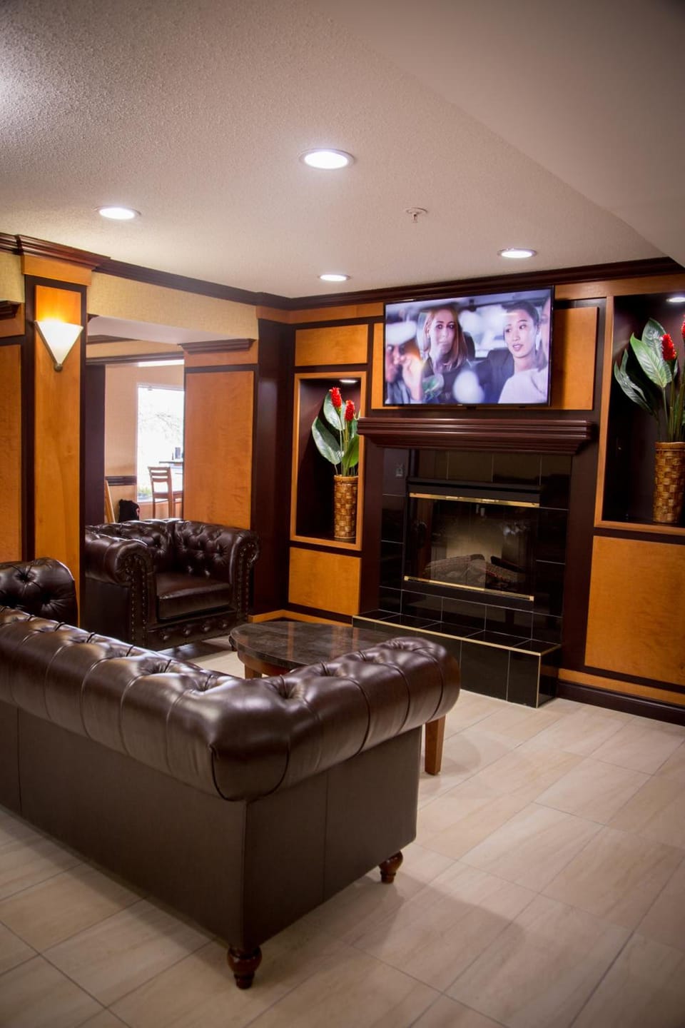 Baymont by Wyndham Madison Heights Detroit Area Hotel in Madison Heights