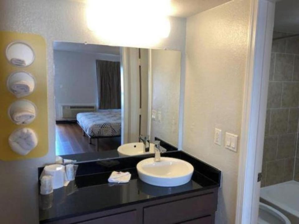 Motel 6 Paris, TX Hotel in Paris