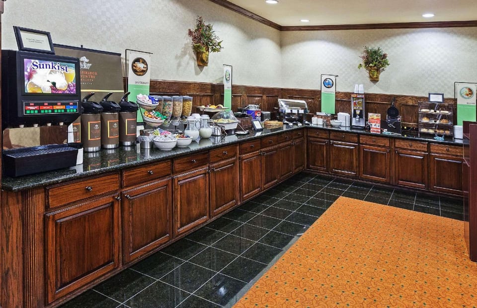 Country Inn & Suites by Radisson, Amarillo I-40 West, TX Hotel in Amarillo