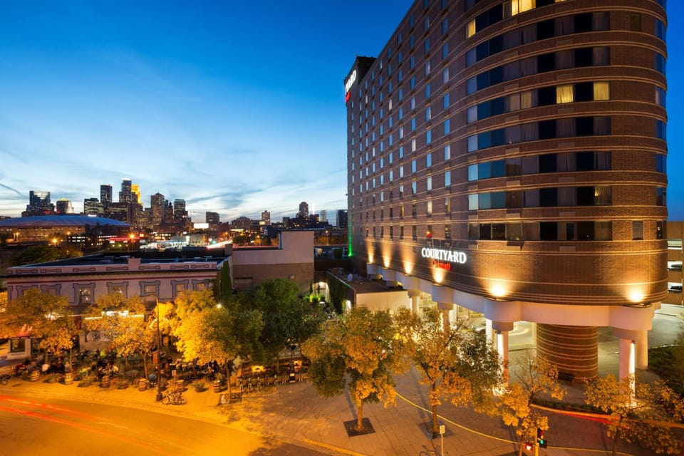 Courtyard by Marriott Minneapolis Downtown Hotel in Minneapolis
