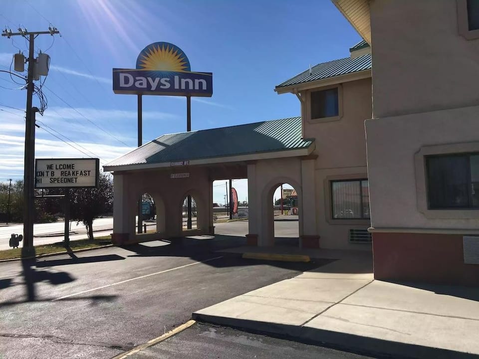 Americas Best Value Inn Hobbs Hotel in Hobbs