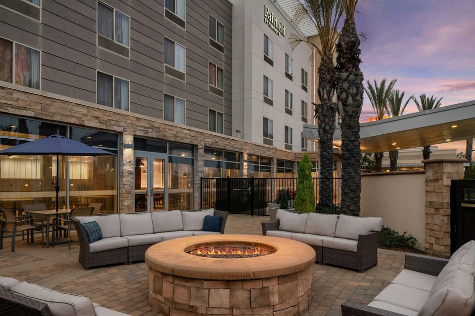 Fairfield by Marriott Inn & Suites Tustin Orange County Hotel in Tustin